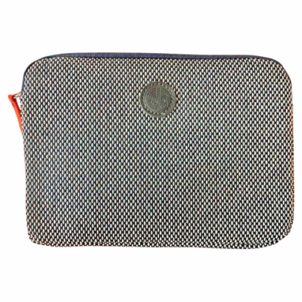 AIR FRANCE - Clarins - in-flight amenity kit